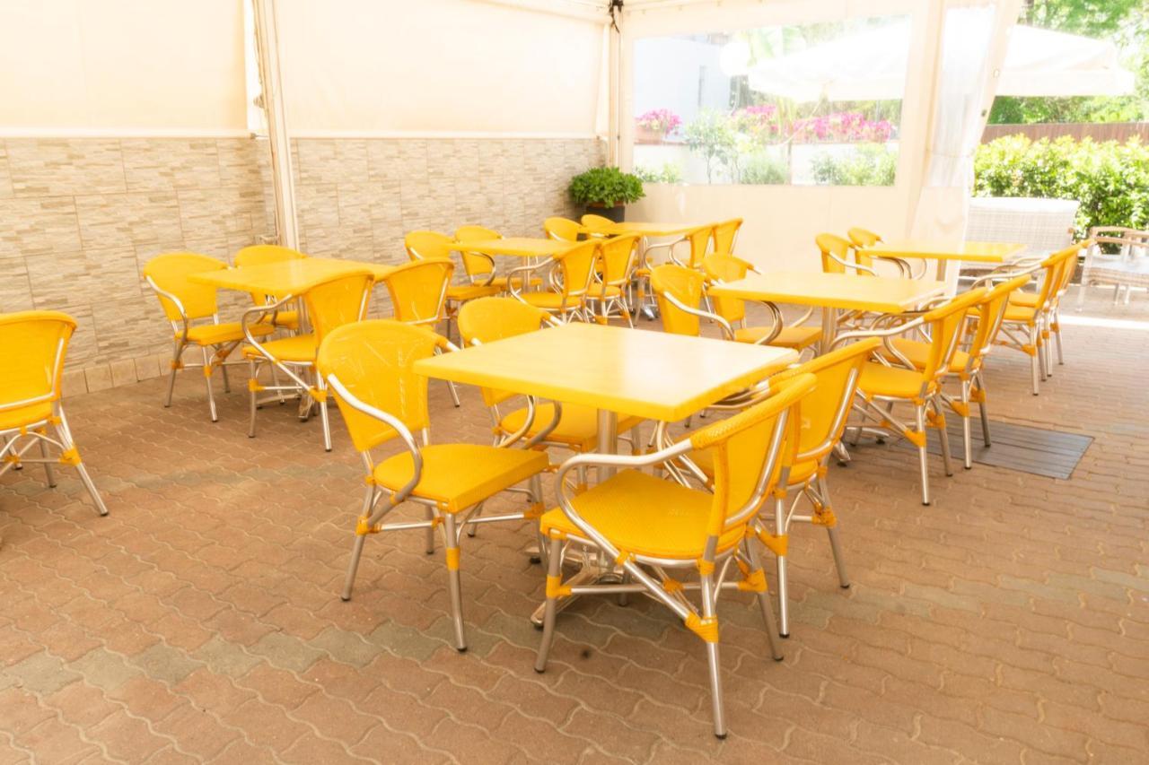 B&B Hotel Villa Nora Bellaria-Igea Marina Buitenkant foto