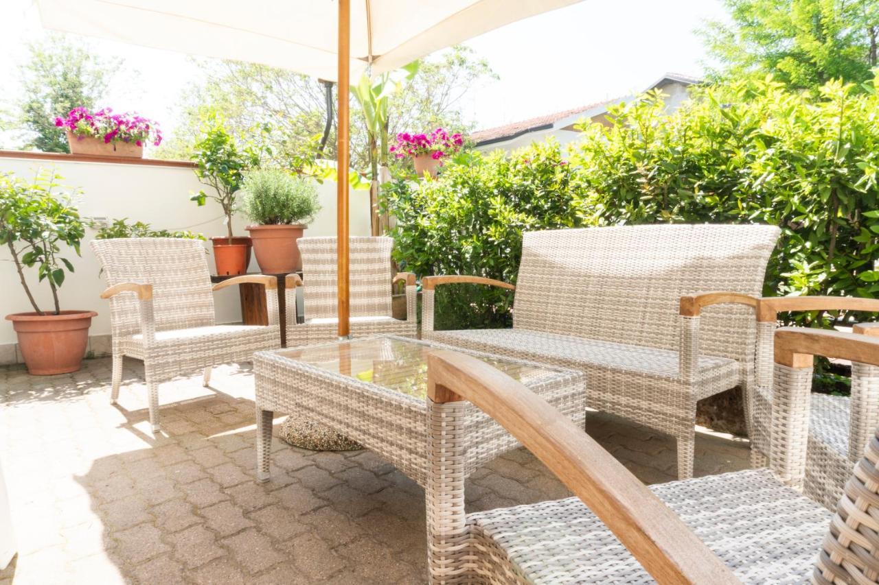 B&B Hotel Villa Nora Bellaria-Igea Marina Buitenkant foto