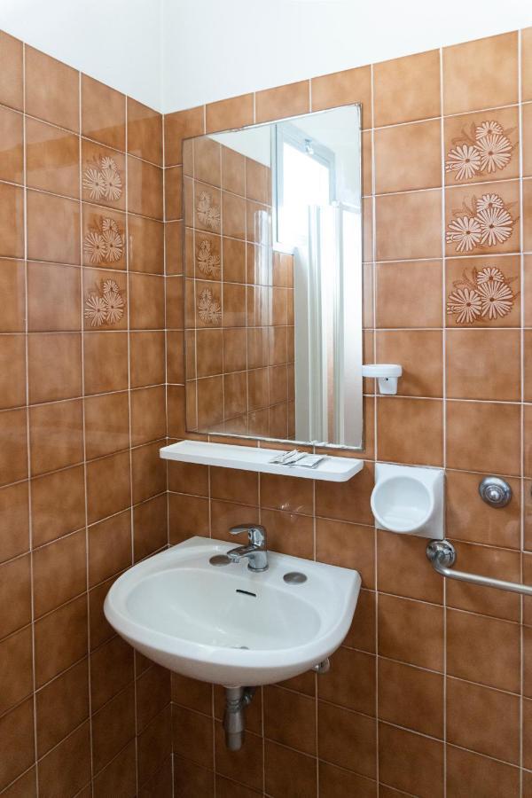 B&B Hotel Villa Nora Bellaria-Igea Marina Buitenkant foto